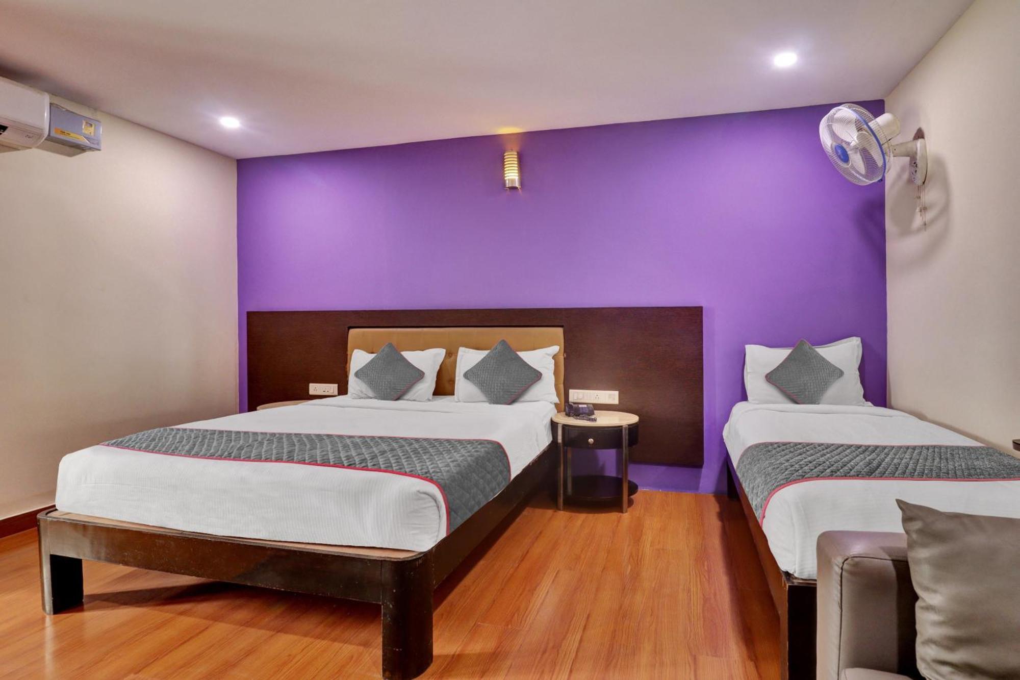 Udayee International Hotel Tirupati Luaran gambar