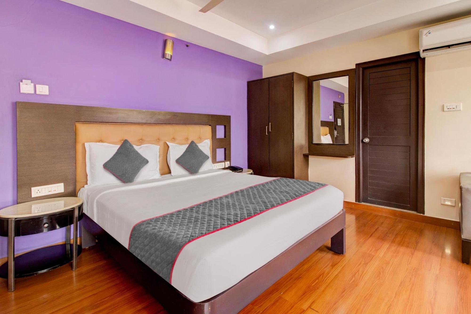 Udayee International Hotel Tirupati Luaran gambar